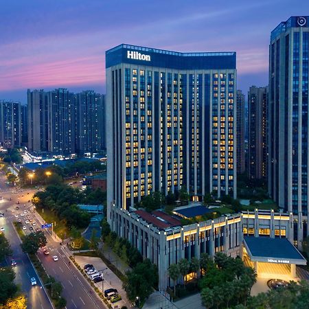 Hilton Chengdu Longquanyi Hotel Екстериор снимка
