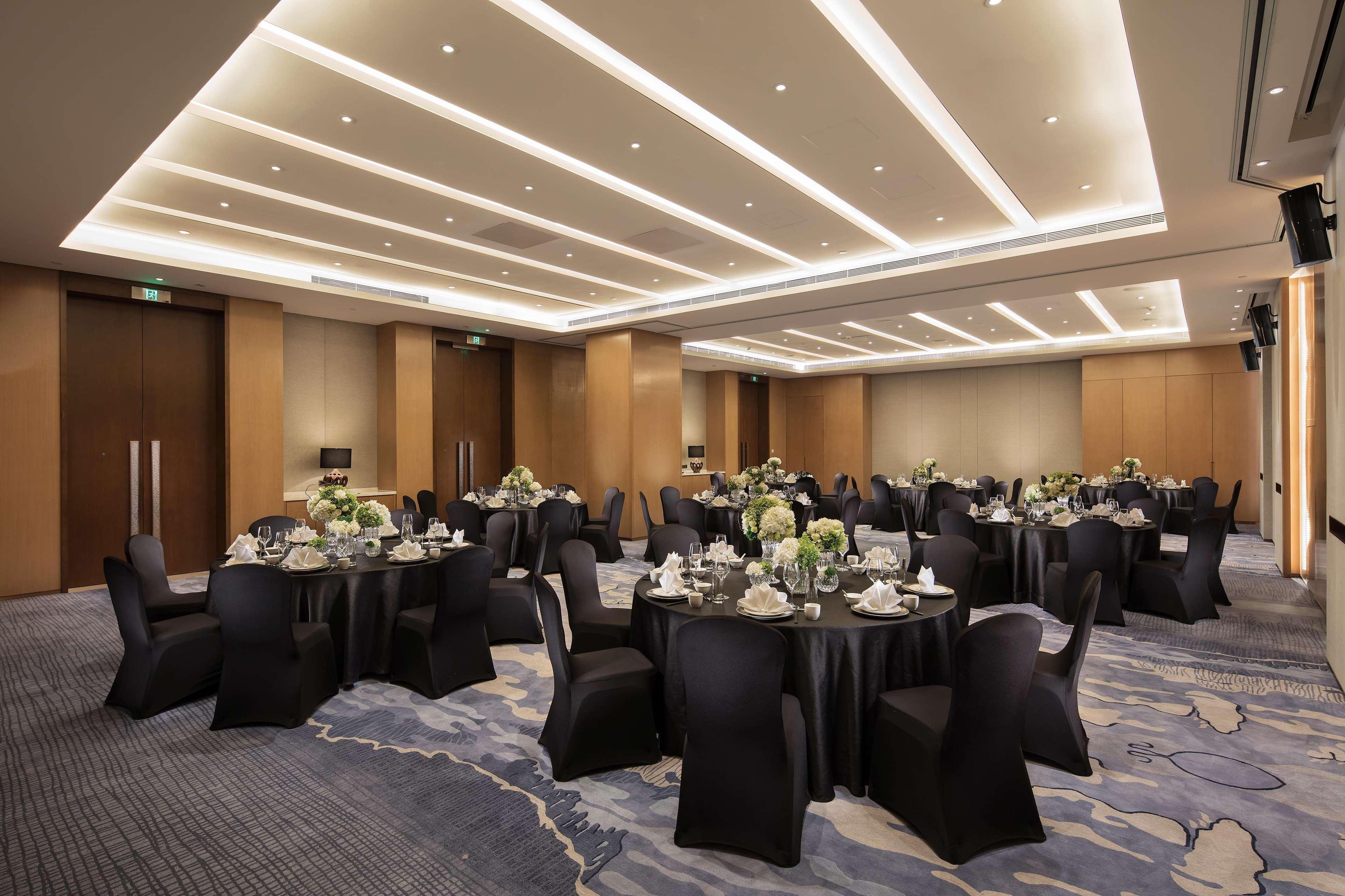 Hilton Chengdu Longquanyi Hotel Екстериор снимка