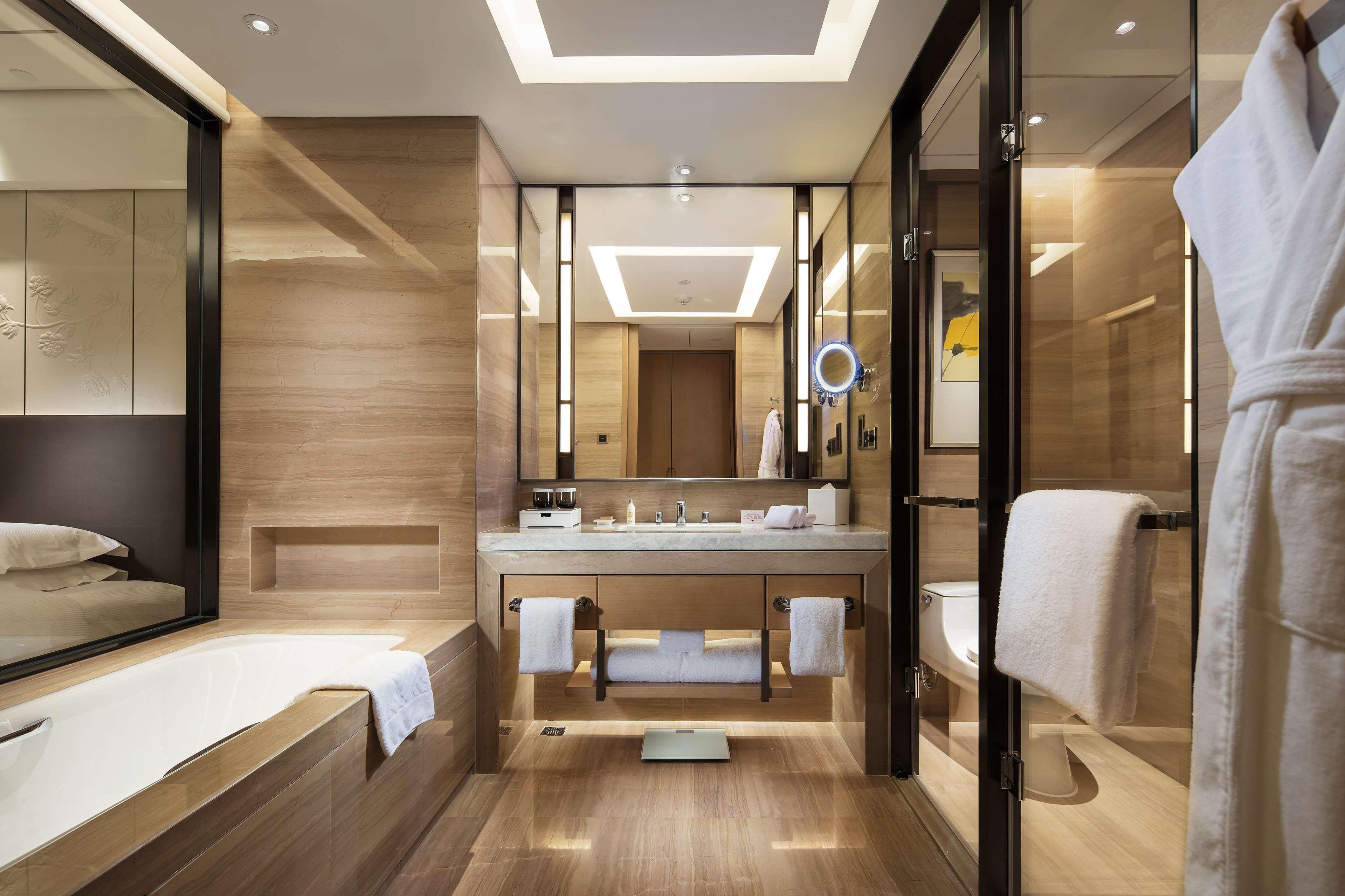 Hilton Chengdu Longquanyi Hotel Екстериор снимка