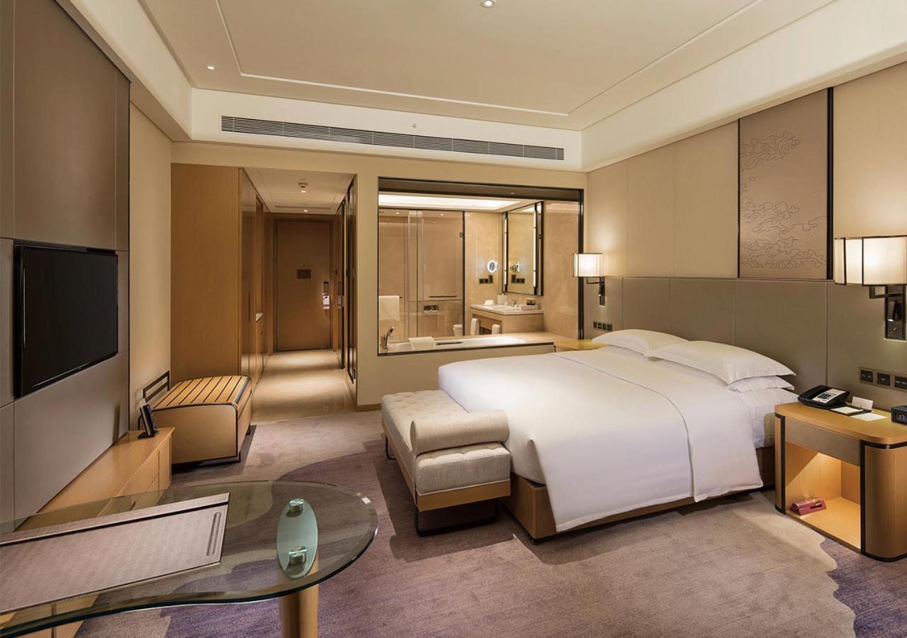 Hilton Chengdu Longquanyi Hotel Екстериор снимка
