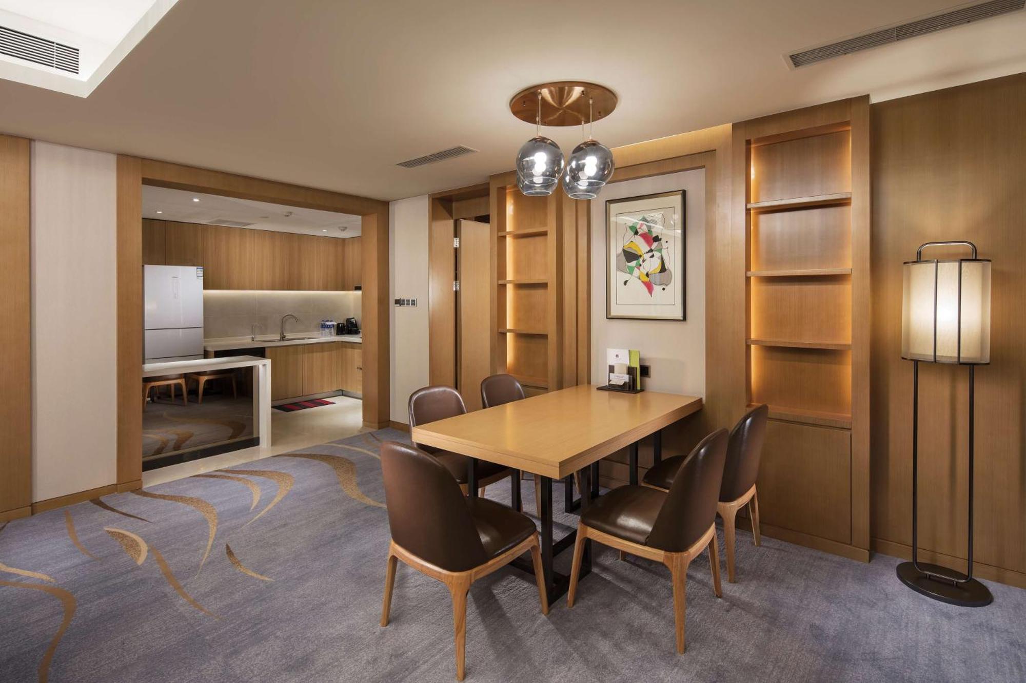 Hilton Chengdu Longquanyi Hotel Екстериор снимка