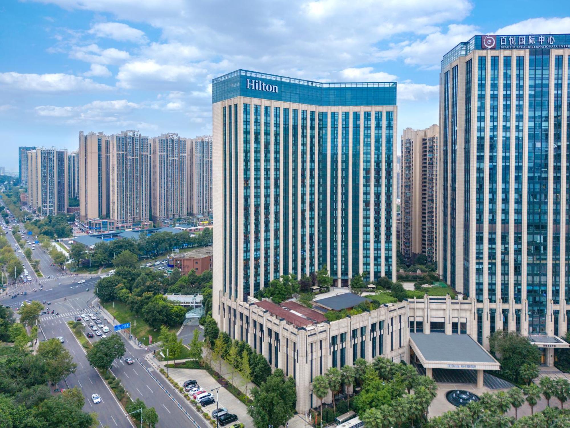 Hilton Chengdu Longquanyi Hotel Екстериор снимка